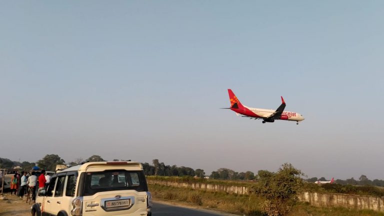 Darbhanga Airport की ऊँची उड़ान 13 महीने,6 लाख यात्री,63 नए हवाई अड्डों को पीछे छोड़ा