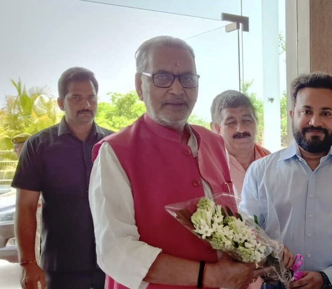 Service Regularization