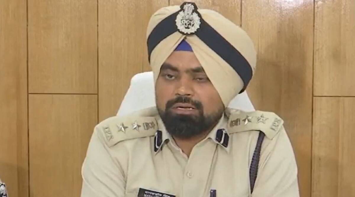 Patna SSP's controversial statement - compared terrorist organization with RSS, BJP said, sack SSP, BJP will not tolerate