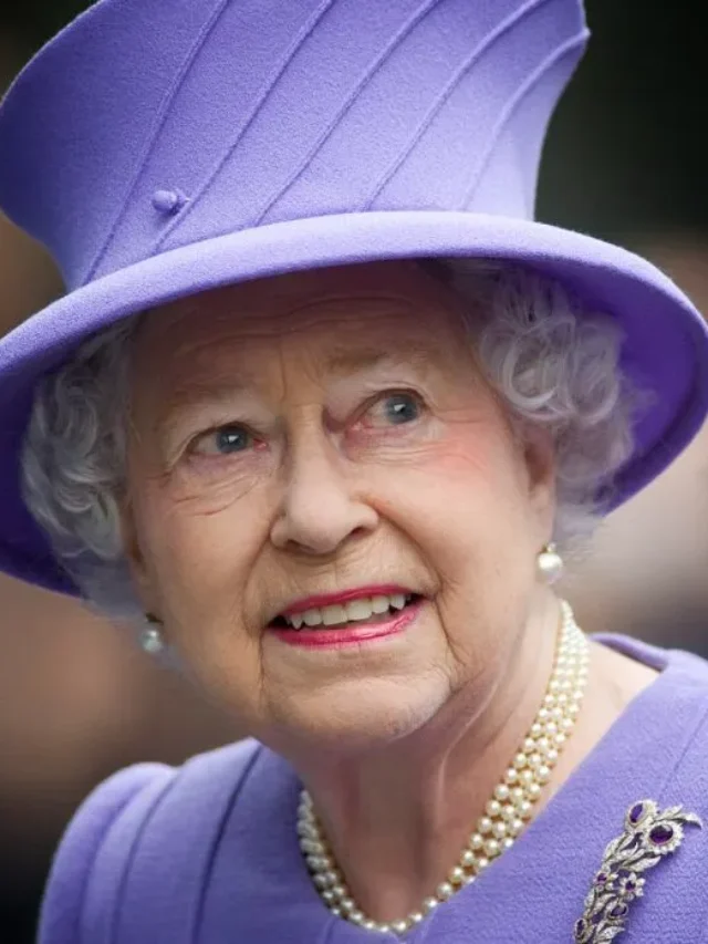 Queen-in-2013-i-images-1140x694