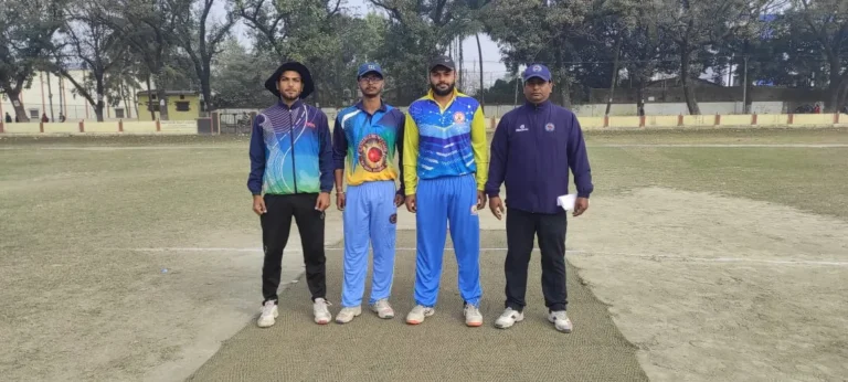 Muzaffarpur Sr. Cricket League :गायत्री क्रिकेट क्लब बनाम क्लासिक क्रिकेट क्लब