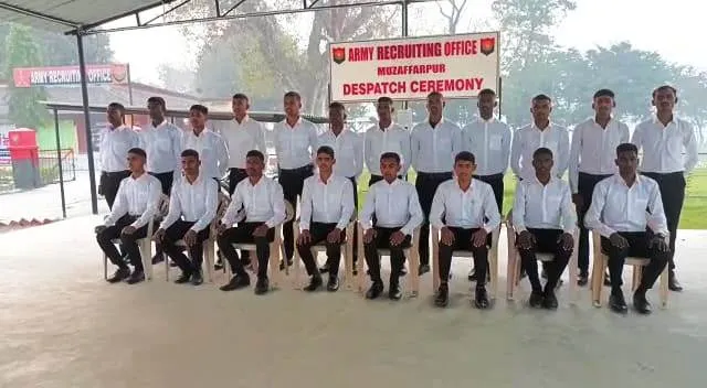 title in Agniveer Dispatch Ceremony army office muzaffarpur-First batch of Agniveer