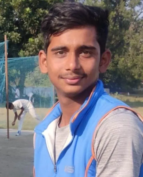 title Muzaffarpur Cricket League मैन ऑफ द मैच भारती क्लब के ओपनर बल्लेबाज आदित्य को दिया गया