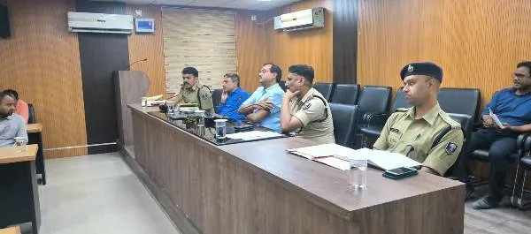 title Bank Security मुजफ्फरपुर में बैंको की सुरक्षा को लेकर समाहरणालय सभागार में बैंक अधिकारियों के साथ बैठक