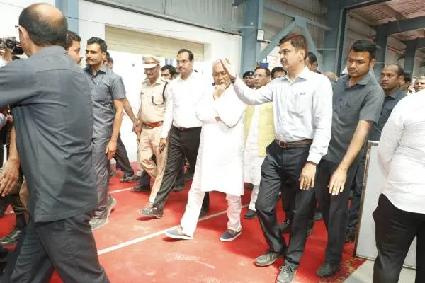 title CM Nitish Kumar CM Nitish Kumar का मुजफ्फरपुर दौरा