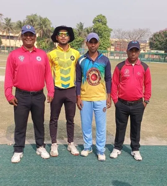 title Muzaffarpur Cricket League Team Captains with umpires