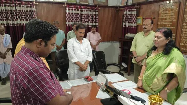 Condolence meeting in RDS College