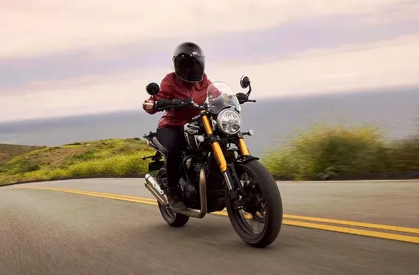 Triumph Speed 400 Image - Truimph Motorcycles