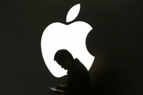 title iPhone Users iPhone Users