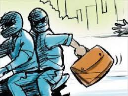 title Muzaffarpur Crime News Muzaffarpur Crime News मुजफ्फरपुर में पेट्रोल पंप से लाखो की लूट