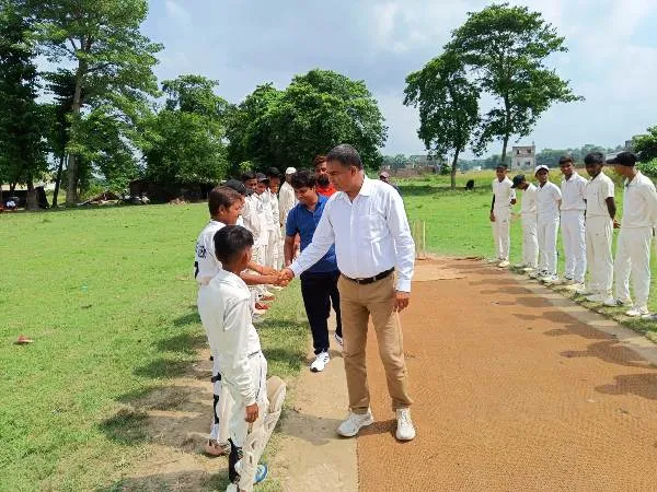 title Gandhi Shastri Jayanti Gandhi Shastri Jayanti पर "U-16 गांधी-शास्त्री कप"