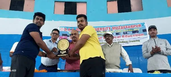 title Inter College Wrestling Inter College Wrestling में लंगट सिंह महाविद्यालय मुजफ्फरपुर ओवरऑल विजेता