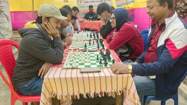 title Gurukul Chess Academy Gurukul Chess Academy गरीब नाथ राय मेमोरियल शतरंज प्रतियोगिता एवं प्रशिक्षण शिविर संपन्न