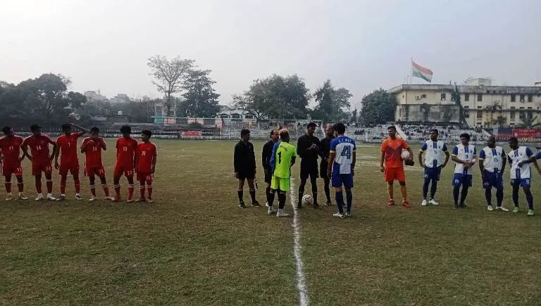 title Chaturbhuj Cup Football Chaturbhuj Cup Football मैच का शुभारंभ