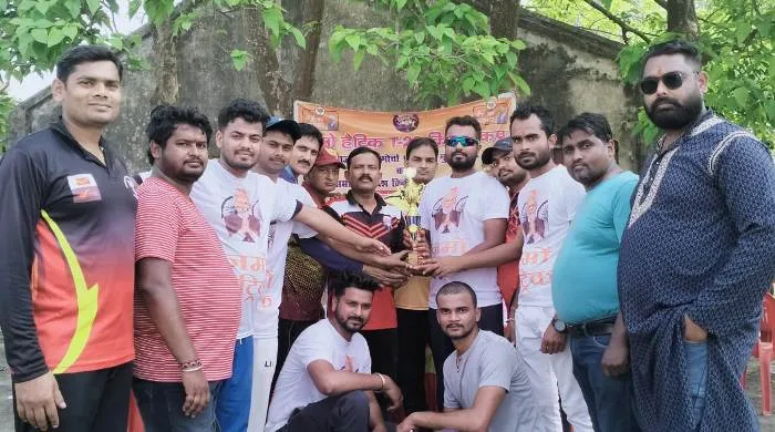 title Samrat XI Samrat XI