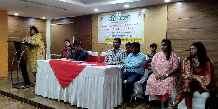 title Jeevika Didi Jeevika Didi : 64 अधिकारियों की टीम जीविका दीदियों से सीखेगी ग्रामीण विकास का हुनर