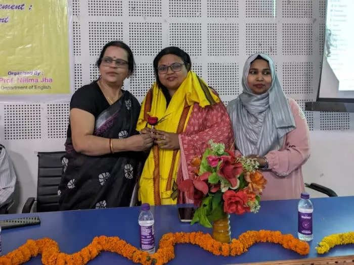 RDS College में अंतर्राष्ट्रीय महिला दिवस-"महिला शिक्षा और सशक्तिकरण" विषय पर सेमिनार