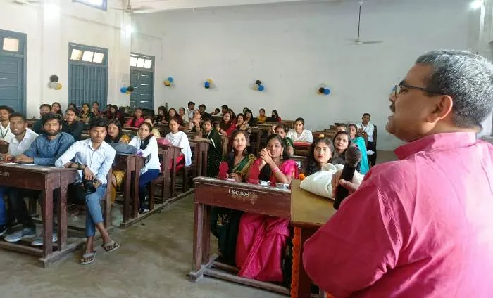 LS College में स्वागत समारोह