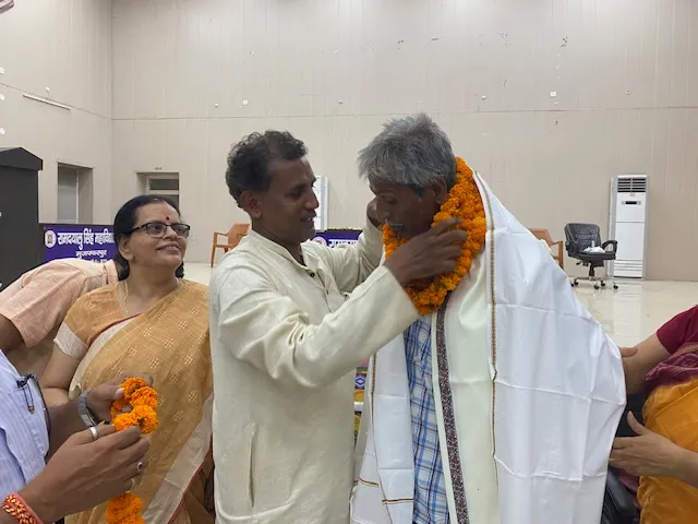 title RDS College RDS College के प्रधान लिपिक श्री शैलेंद्र कुमार चौधरी सेवानिवृत हुए