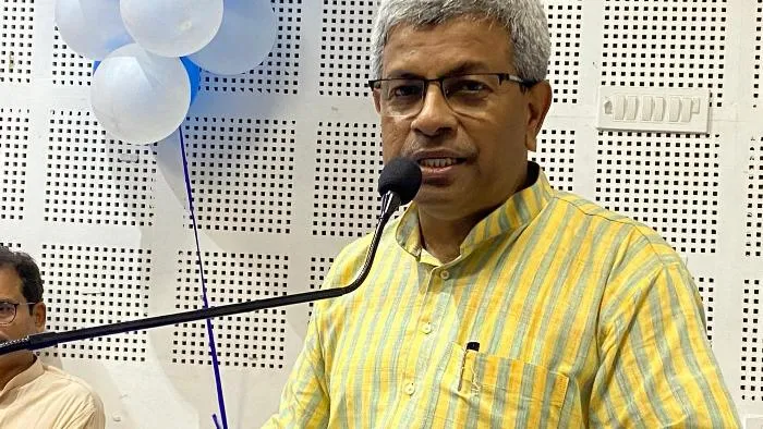 Service Regularization