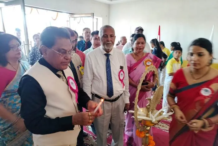 St Xavier International School गांधी और शास्त्री जयंती पर विज्ञान एवं कला प्रदर्शनी का आयोजन