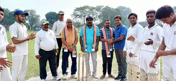 title Gandhi Shastri Cricket Gandhi Shastri Cricket