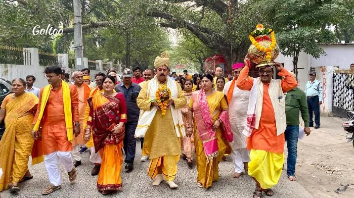 Service Regularization