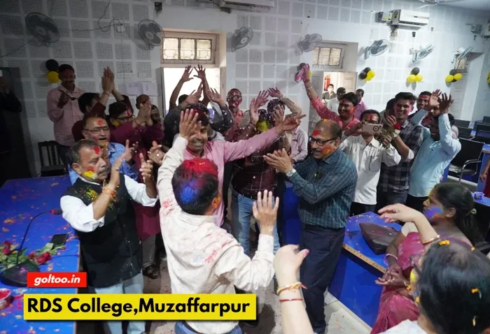 title RDS College RDS College में होली मिलन समारोह