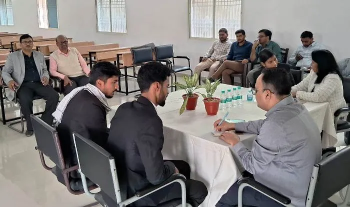 title SKJ Law College SKJ Law College में स्वास्थ्य संबंधित जाँच शिविर का आयोजन