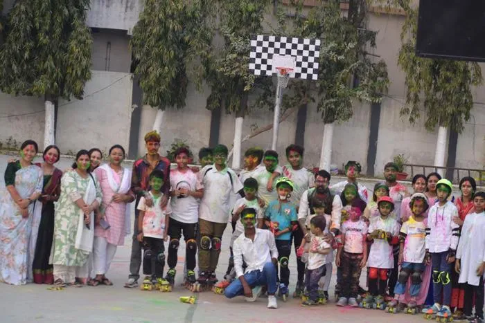 title Roller Panther Skating Academy Roller Panther Skating Academy रोलर पैंथर स्केटिंग अकादमी में धूमधाम से मनी होली