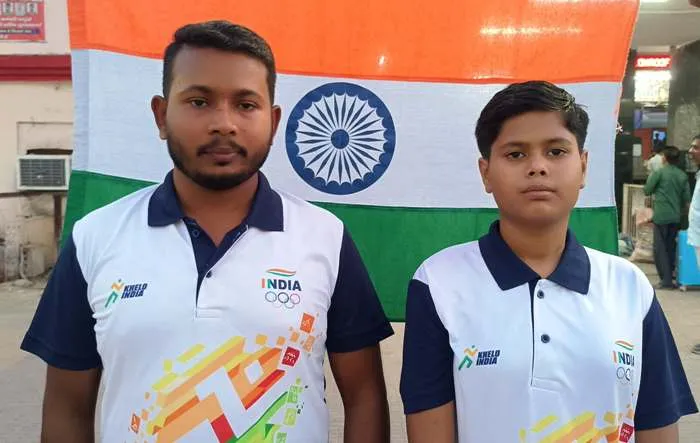 Karate World Cup 2025 के लिए अनुष्का व राहुल रूस के लिए हुए रवाना
