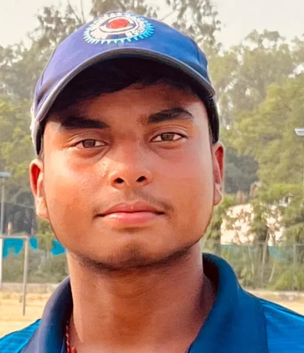Muzaffarpur U23 Cricket Team आदित्य सिन्हा के शानदार शतक की बदौलत सेमीफाइनल में पहुंची