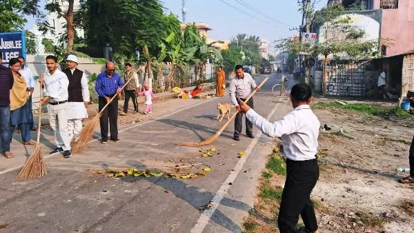 SKJ Law College में चला स्वच्छता जागरूकता अभियान