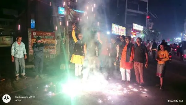 title Bihar Election Bihar Election : बिहार चुनाव परिणाम पर मुजफ्फरपुर में जश्न, गिरिराज चौक पर एनडीए समर्थकों ने मनाया भव्य उत्सव