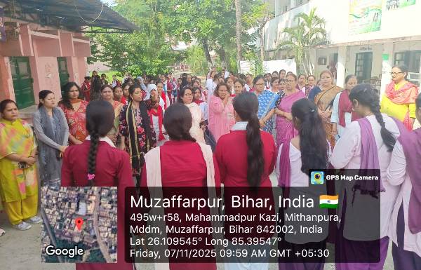 'Vande Matram' के 150 वर्षों का गौरव : MDDM कॉलेज में सामूहिक गायन