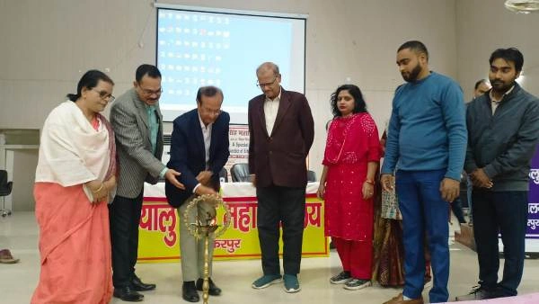 RDS College में “मतदान व्यवहार व महत्वपूर्ण मुद्दे” पर परिचर्चा