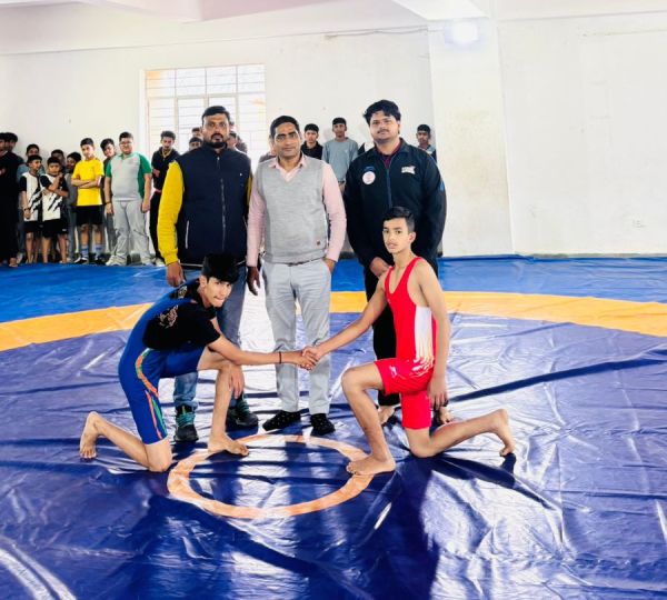 Inter-School Wrestling Championship के पहले दिन जीडी मदर, सनशाइन और आरपीएस का दबदबा