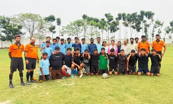 Muzaffarpur में राजेश बंसल मेमोरियल इंटर स्कूल फुटबॉल टूर्नामेंट