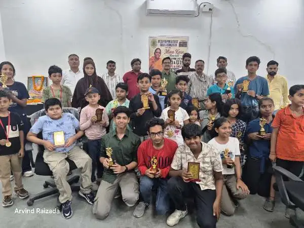 title Chess Championship मीना कर्ण मेमोरियल Chess Championship संपन्न