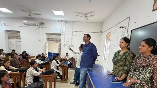 title RDS College RDS College में वाणिज्य विभाग द्वारा इंटर्नशिप अवेयरनेस प्रोग्राम आयोजित