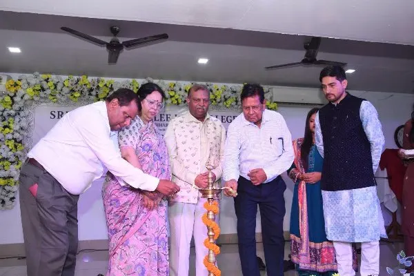 title SKJ Law College SKJ Law College में मार्शल आर्ट प्रशिक्षण शुरू, अंतिम वर्ष के छात्रों को विदाई