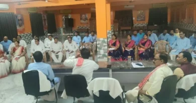 Saraswati Vidya Mandir में विद्यार्थियों से किया आत्मीय संवाद