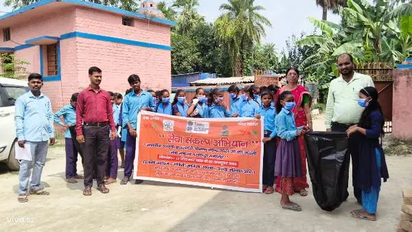 title Muzaffarpur विशुनपुर विद्यालय Muzaffarpur में पौधारोपण