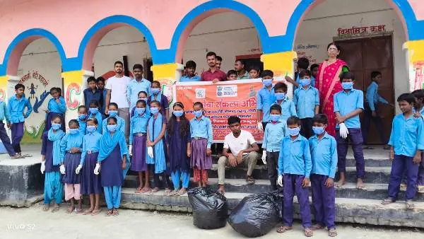 title Muzaffarpur विशुनपुर विद्यालय Muzaffarpur में पौधारोपण