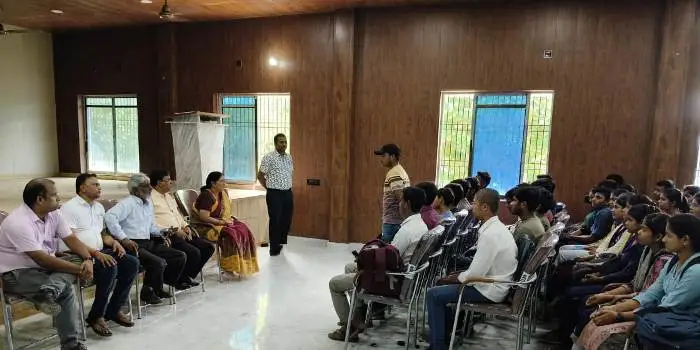 title RSS Science College RSS Science Collegeमें NEP 2020 पर उन्मुखीकरण कार्यक्रम, छात्रों को क्रेडिट प्रणाली और पाठ्यक्रम की दी जानकारी