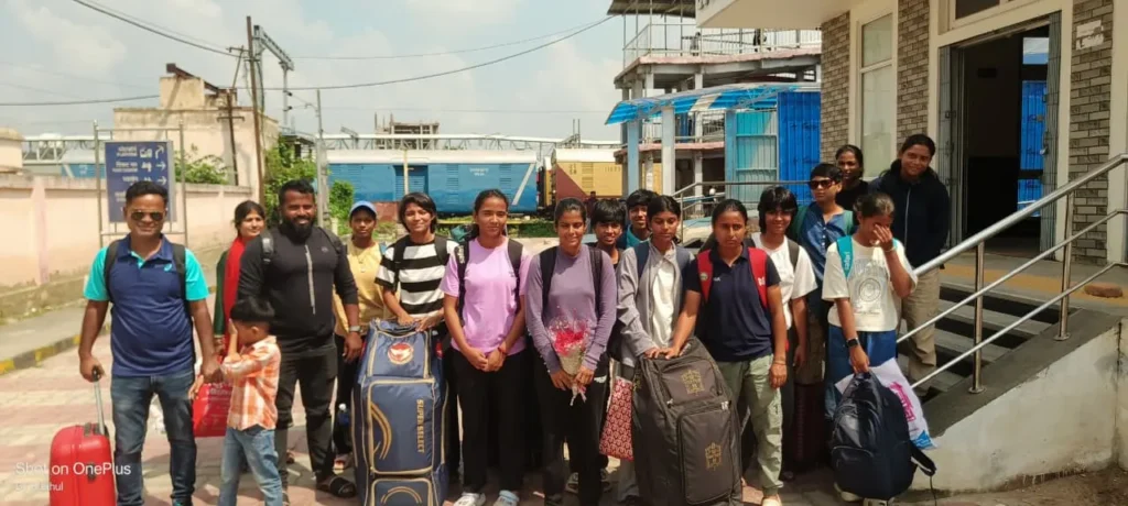 Muzaffarpur में 29 सितंबर से E.T.C. Queens Trophy महिला क्रिकेट सीरीज, Kushmahi Academy की टीम का स्वागत