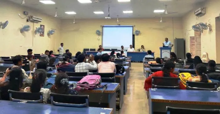 title RDS College RDS College में अंतर्राष्ट्रीय शांति एवं विश्व अल्ज़ाइमर दिवस पर NSS की संगोष्ठी आयोजित