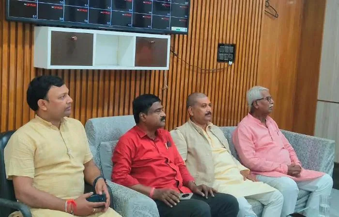 title Vidya Bharti विद्या भारती (Vidya Bharti) के हर कार्यक्रम में बसती है विशुद्ध भारतीयता : डॉ. रवीन्द्र कान्हेरे